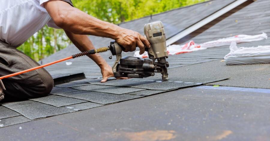 How Do You Choose the Right Roofing Contractor?